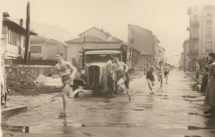 Carrera de Cross en El Entrego. Años 60 Carrera de Cross en El Entrego. Años 60
